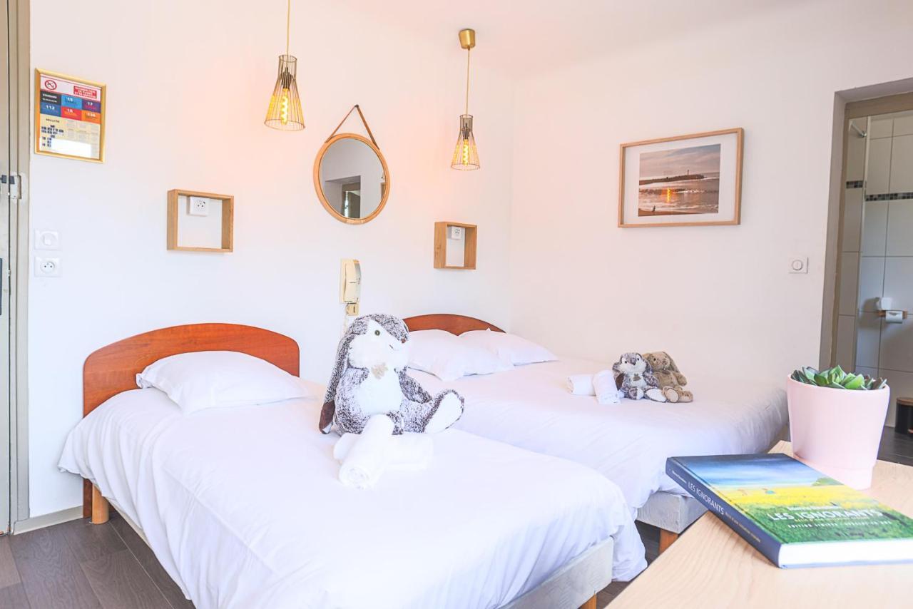 Hotel Bistrot Fine Anglet Exterior photo