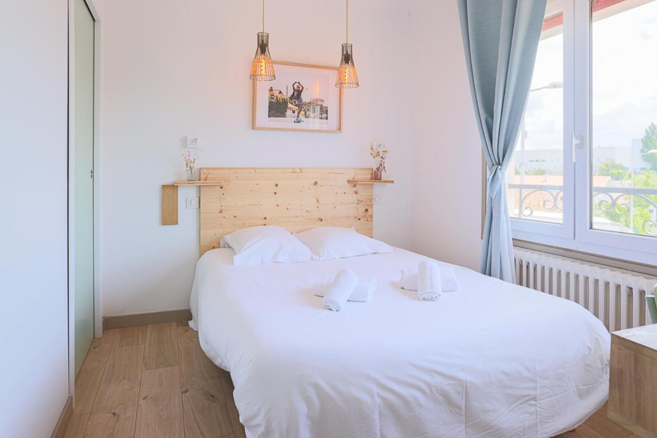 Hotel Bistrot Fine Anglet Exterior photo