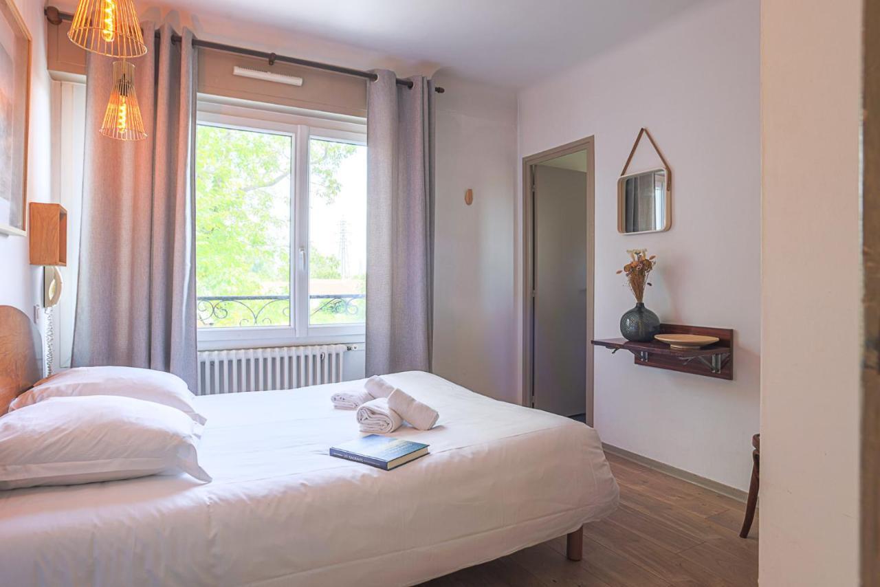 Hotel Bistrot Fine Anglet Exterior photo