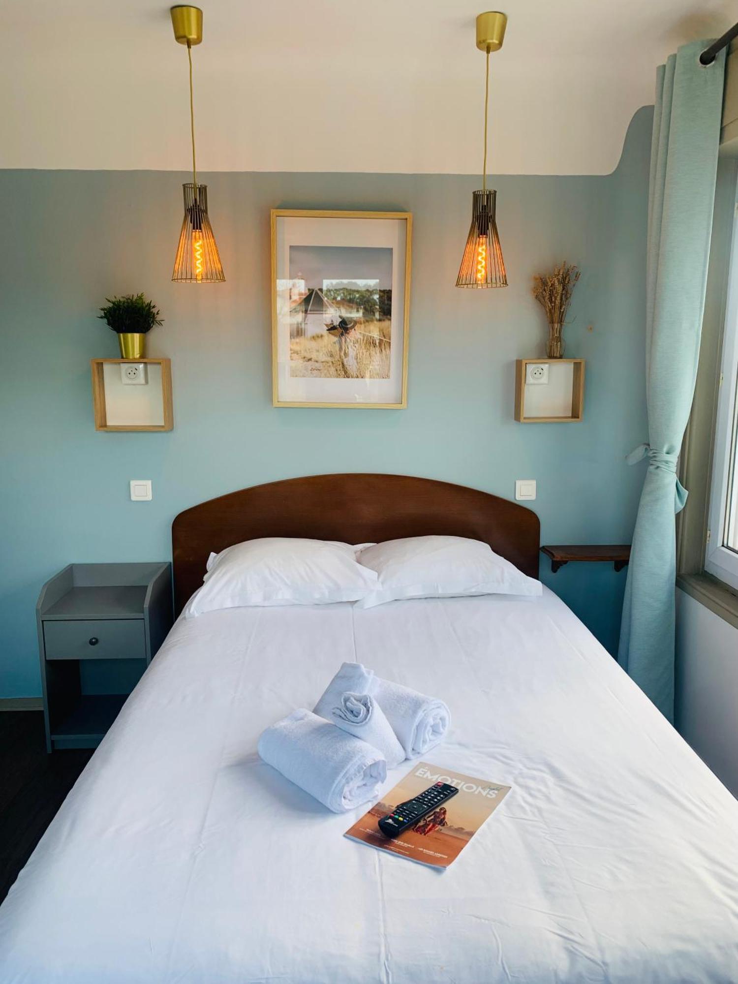 Hotel Bistrot Fine Anglet Exterior photo